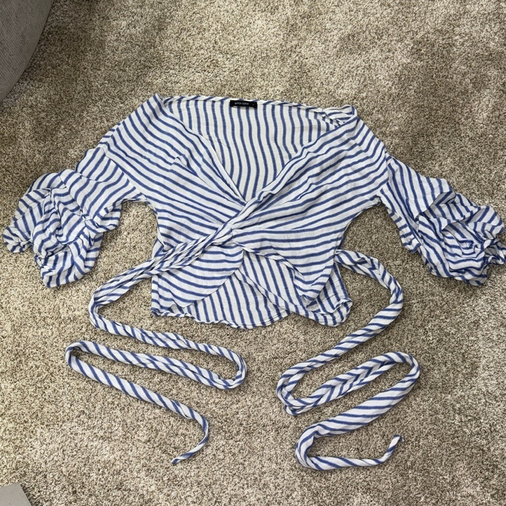 NWOT Blue & White Stripe Wrap Top w Ruffle Sleeves